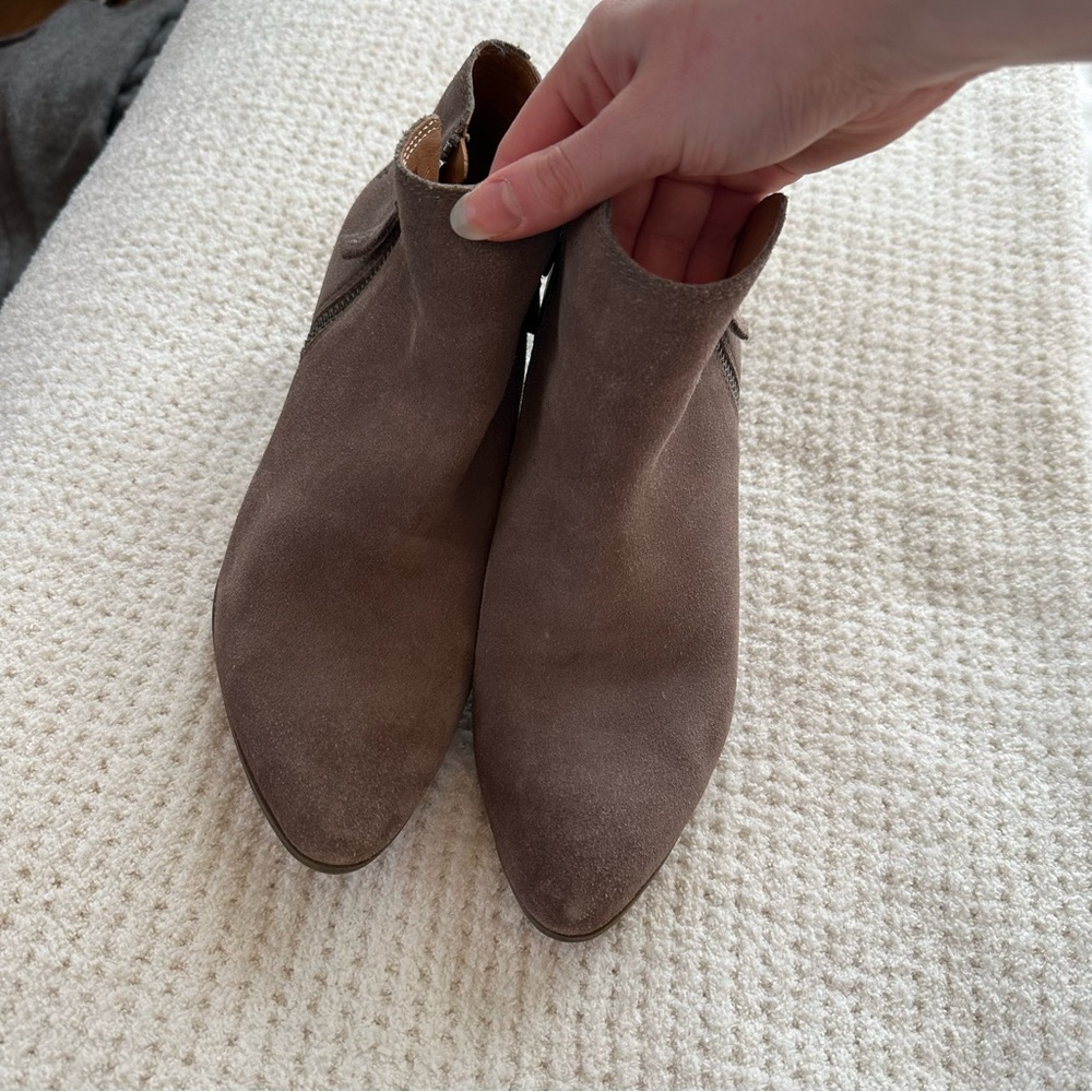 Frye tan booties sz 9 - Picture 2 of 9